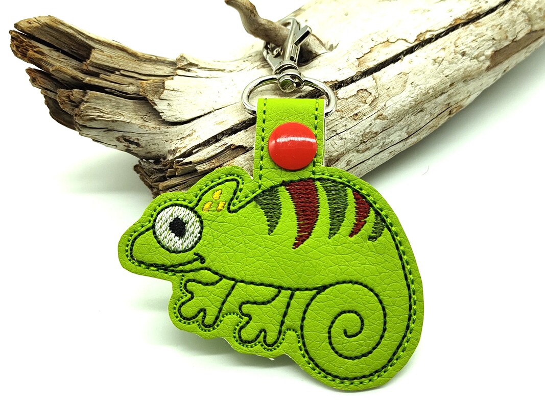 Stickdatei ITH Chamaeleon Anhänger Schlüsselanhänger