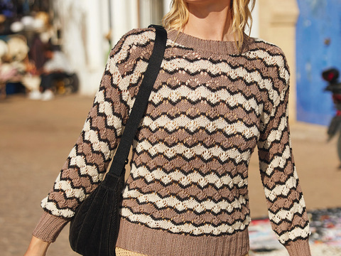 Gestreifter Wellenmuster-Pulli