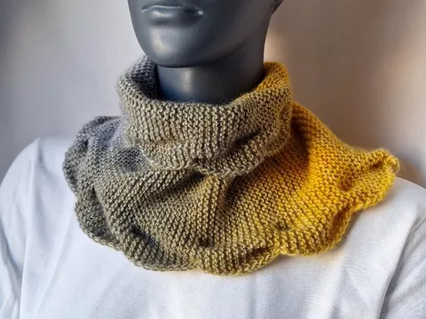 Strickanleitung Halssocke, Neckwarmer, Loop, Schalkragen, Cowl