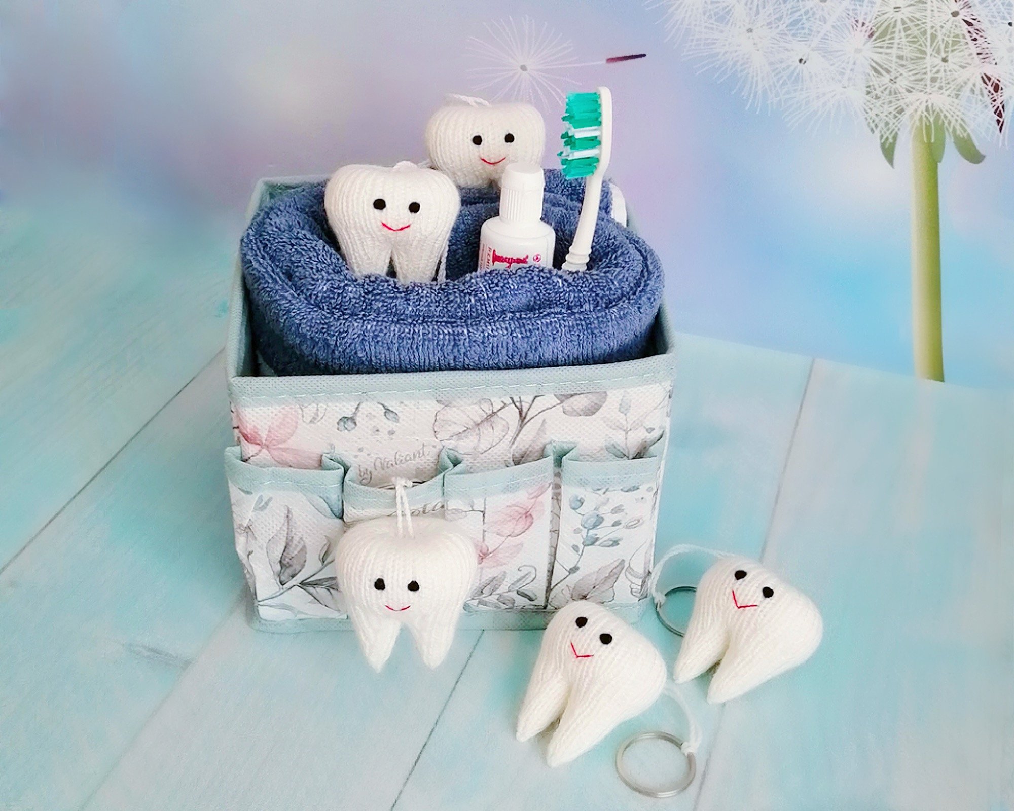Tooth Key Chain Crochet Pattern K088 Knitting Pattern - Teeth Tooth key chain or Fairy Present, Dentist
