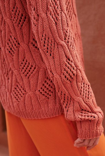 Pulli im Zopf-Ajourmuster