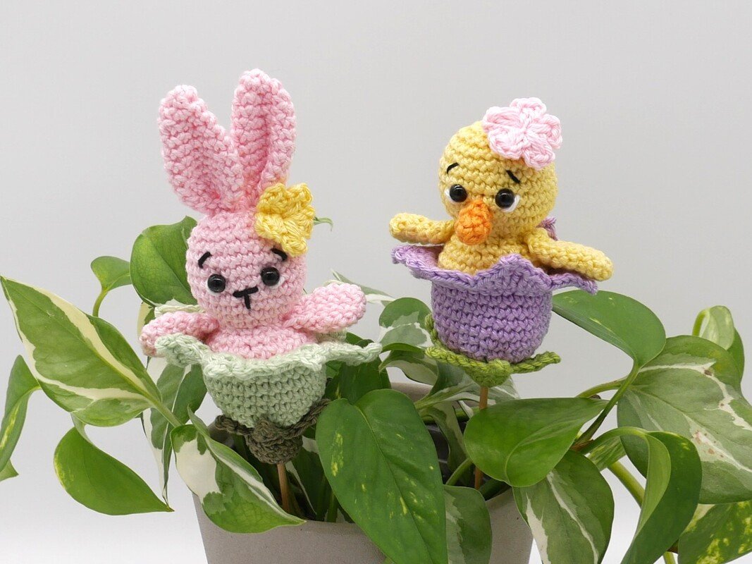 Häkelanleitung Blumenstecker Küken und Häschen - Bild 3