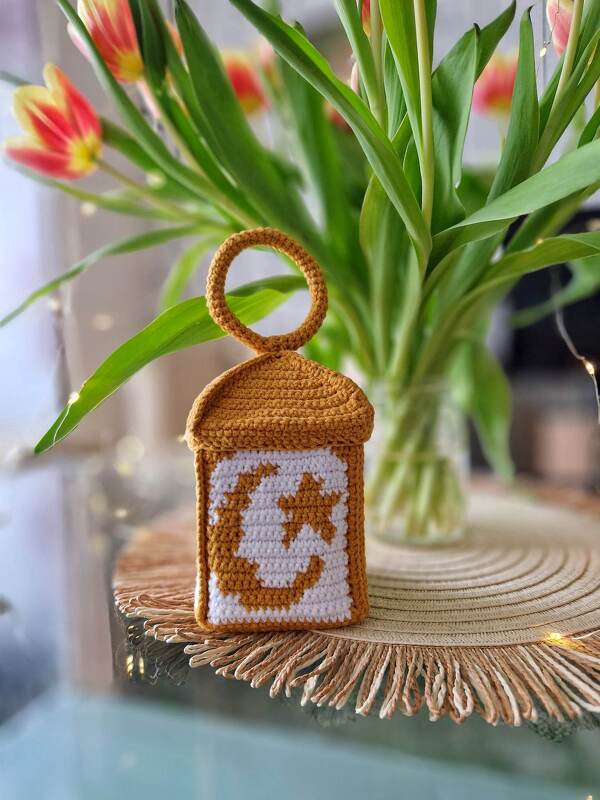 Crochet Ramadan lantern decoration - Image 6