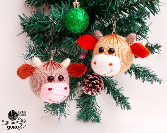 K078 Knitting Pattern Christmas tree baubles or decoration Bull or Cow