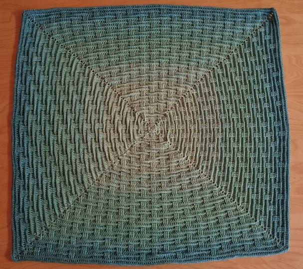 Crochet pattern for the square blanket “bricks“