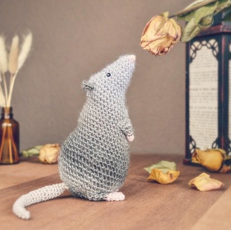 Haustierbett In Giraffenform – Für Kleine Tiere Bis 1 Kg, Aus Plüsch & PP-Baumwolle, 23x21x15 Cm