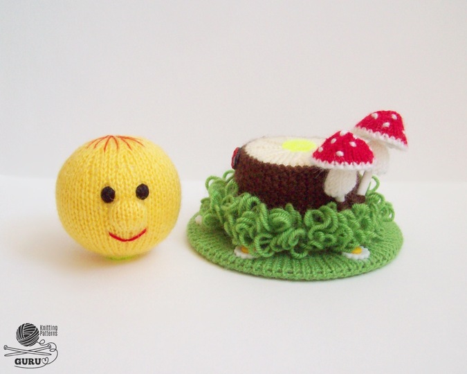 K042 Knitting Pattern Kolobok (Roly-Poly) on a stump Amigurumi tree forest