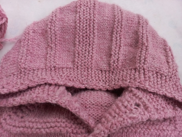 Strickanleitung Babyoverall, 86-92, 18-24 M, mit Kapuze, ohne Nähte, PDF