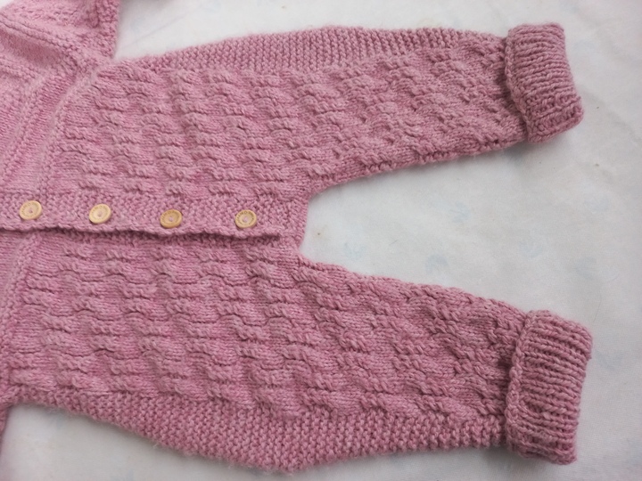 Strickanleitung Babyoverall, 86-92, 18-24 M, mit Kapuze, ohne Nähte, PDF