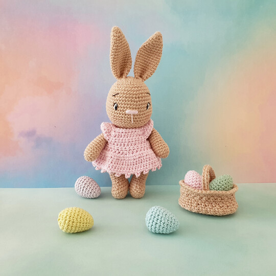 Bunnies "Polly & Paul" with Easter accessories - crochet pattern PDF