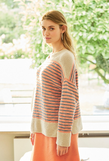 Pulli mit Schulterpasse in Lachs, Beige und Jeansblau