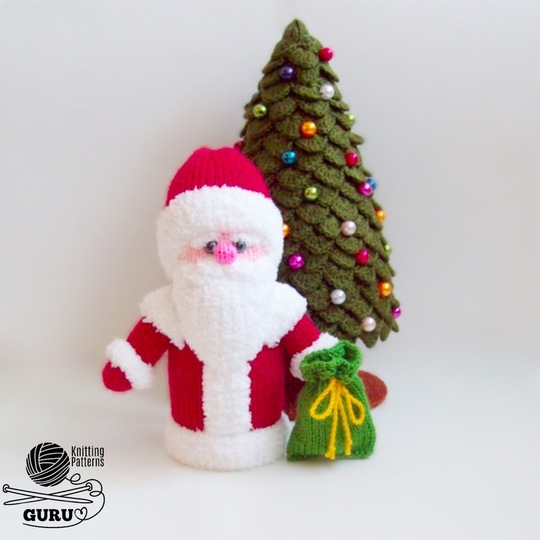 K031 Santa doll 7,5 inch and Two Christmas trees (branches are crochet)