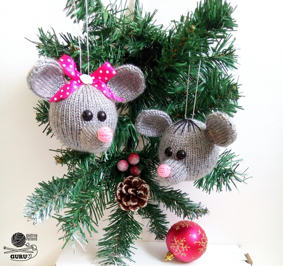 K026 Christmas tree baubles or decoration Rat or Mouse - Amigurumi