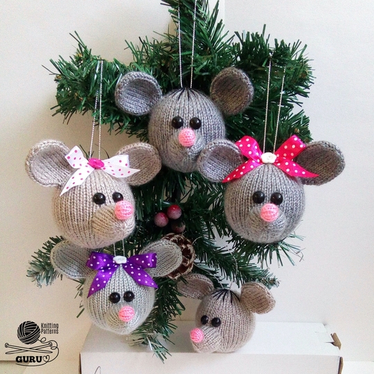 K026 Christmas tree baubles or decoration Rat or Mouse - Amigurumi