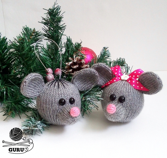K026 Christmas tree baubles or decoration Rat or Mouse - Amigurumi