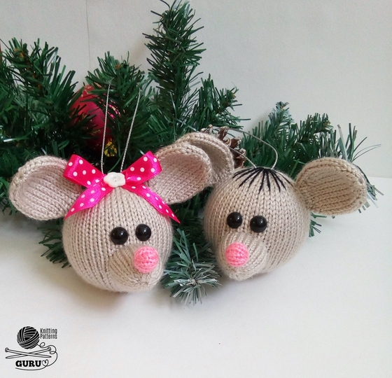 K026 Christmas tree baubles or decoration Rat or Mouse - Amigurumi