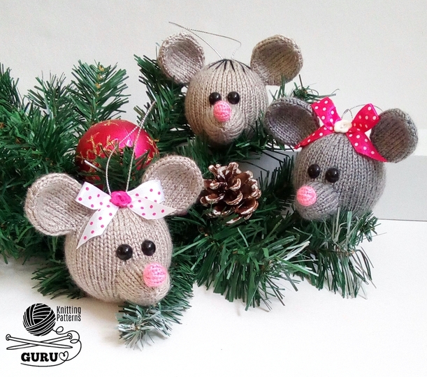 K026 Christmas tree baubles or decoration Rat or Mouse - Amigurumi