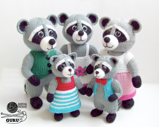K023 Raccoons animals with clothing Mother, Father, Granny, Daughter, Son