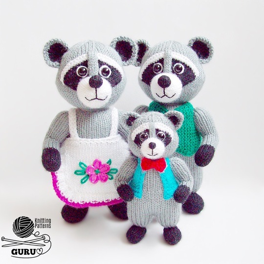 K023 Raccoons animals with clothing Mother, Father, Granny, Daughter, Son