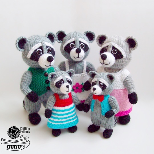 K023 Raccoons animals with clothing Mother, Father, Granny, Daughter, Son
