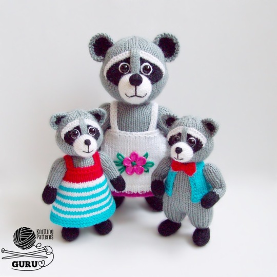 K023 Raccoons animals with clothing Mother, Father, Granny, Daughter, Son