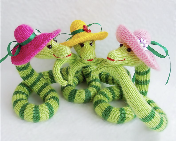 K014 Knitting Pattern - Snake Beauty Boa Cobra Serpent Amigurumi