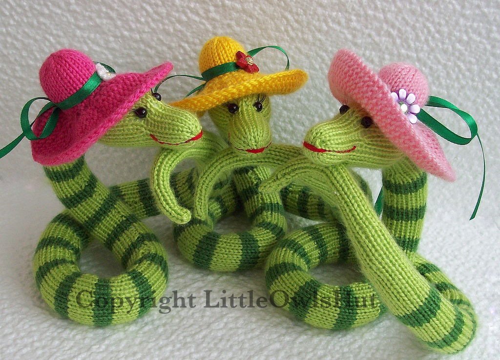 K014 Knitting Pattern - Snake Beauty Boa Cobra Serpent Amigurumi - Image 4