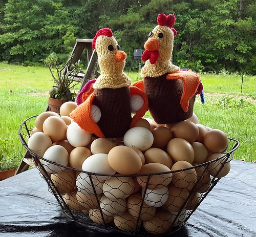 K012 Knitting Pattern - Hen and Rooster Easter soft toys - Amigurumi farm - Image 16