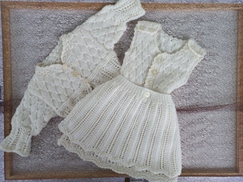 Strickanleitung Taufset/Babyset, bestehend aus Dirndl und Jacke, Gr. 62-68