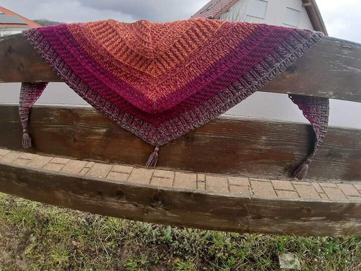 Häkelanleitung Tuch Saorla