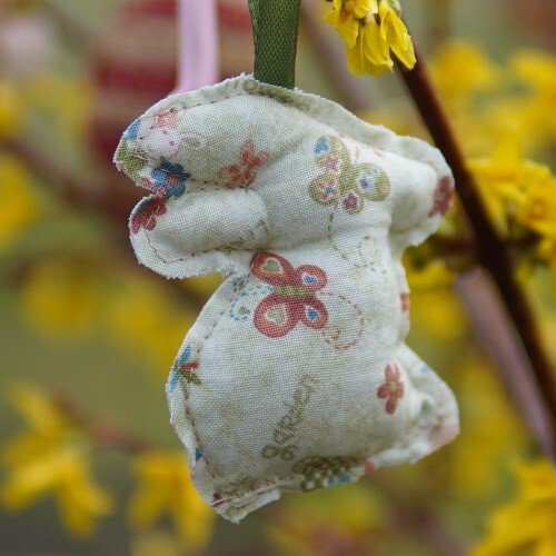 Osterdeko Huhn Hase Hahn Blume und Ei nähen - Bild 11