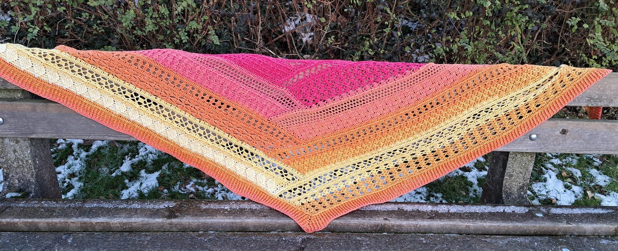 Crochet Pattern Flat Triangular Scarf "Kalypso" (aka Akaste 3.0)