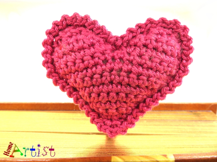 Heart bookmark crochet