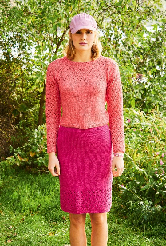 Pulli in Rot und Rock in Pink - Bild 3