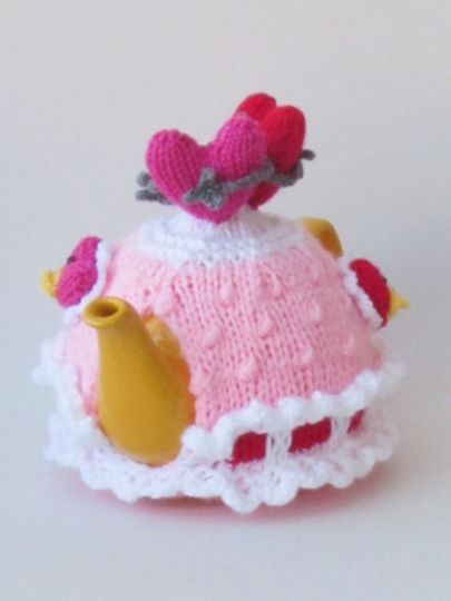 TeaCosyFolk's In Love Hearts Tea Cosy Knitting Pattern