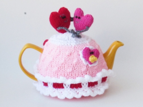 TeaCosyFolk's In Love Hearts Tea Cosy Knitting Pattern