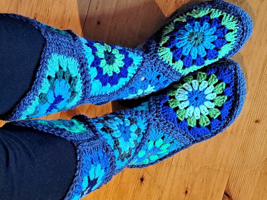 CROCHET PATTERN * SLiPPERS * BOOTS * - HeXagon * Use leftovers, scraps - Image 14
