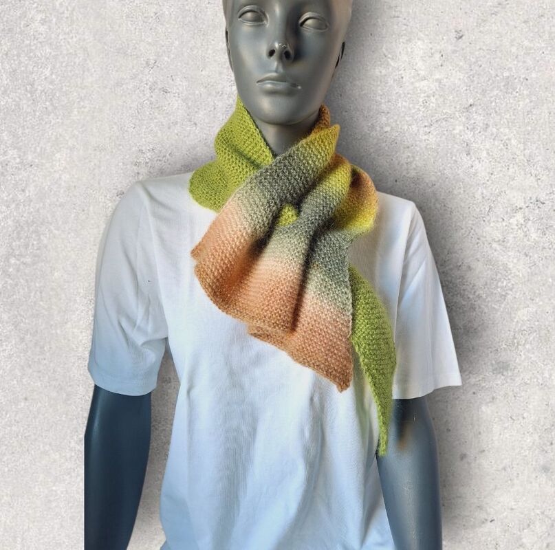 Strickanleitung Loop, Neckwarmer, Steckschal, Schalkragen  #324 - Bild 22