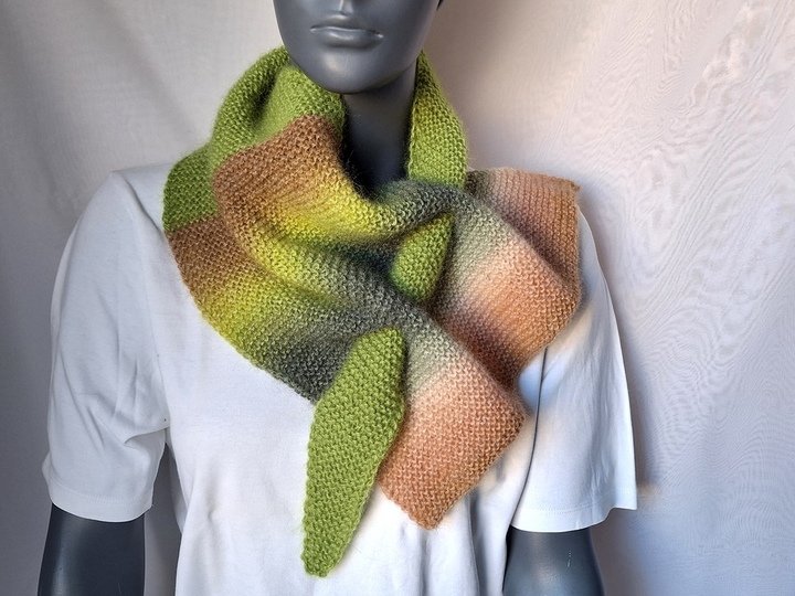 Strickanleitung Loop, Neckwarmer, Steckschal, Schalkragen  #324