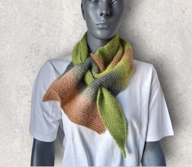 Strickanleitung Loop, Neckwarmer, Steckschal, Schalkragen  #324