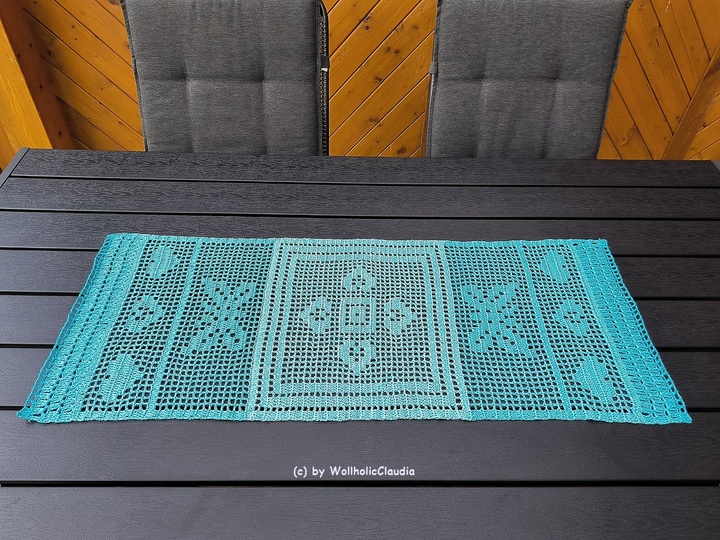 Häkelanleitung Tischläufer "Schmetterlingsherz"