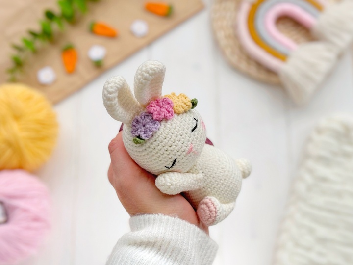 Two Easter bunnies Crochet pattern amigurumi PDF