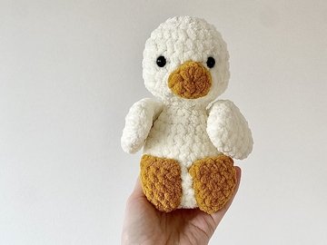 Duck "Eddie" Plush Toy Crochet Pattern