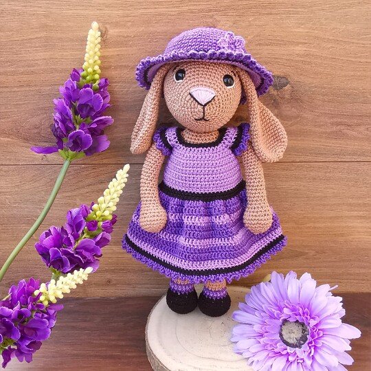 MISS MATHILDA - crochetpattern bunny with dress and hat
