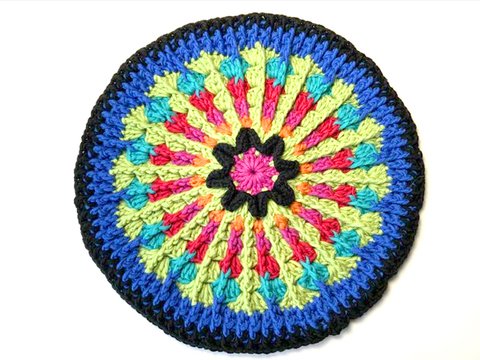 Das Beste aus Wollreste : Hübscher Mandalakreis