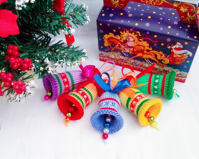 K007 Bells decor New Year Christmas pattern Amigurumi