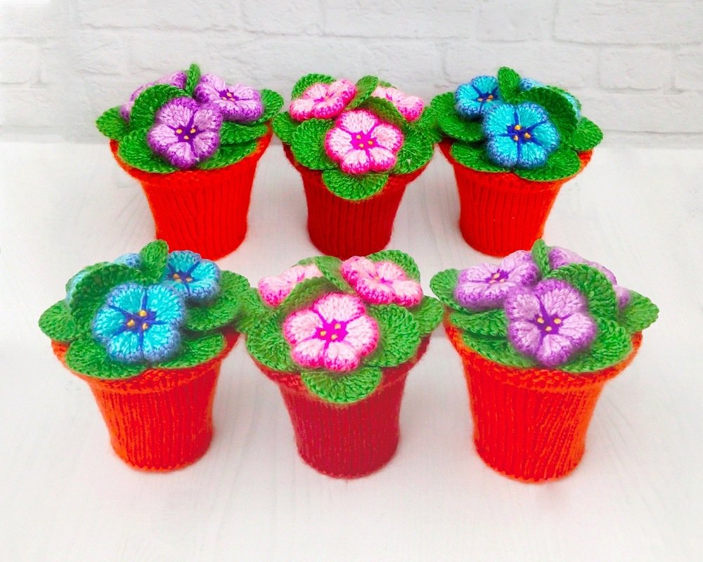 K002 Violets flowers in knitted pots. Window decor home decoration