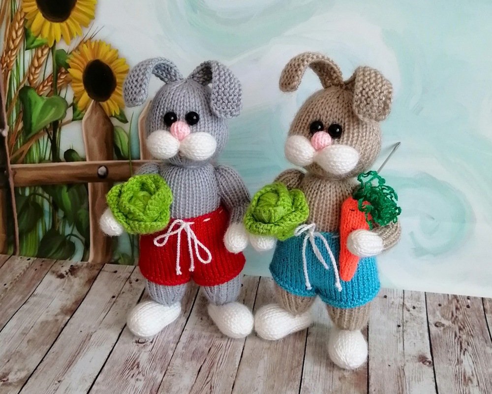 K106 Rabbit boy and girl with accessories and clothing Soft toys Amigurumi