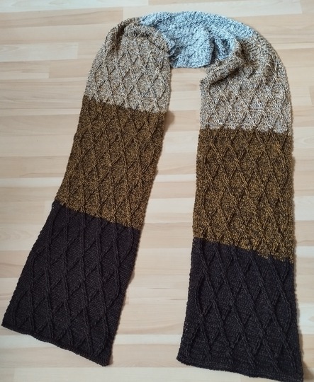 Markian - Schal oder Stola im Rautenmuster aus Reliefstäbchen - Herrenschal