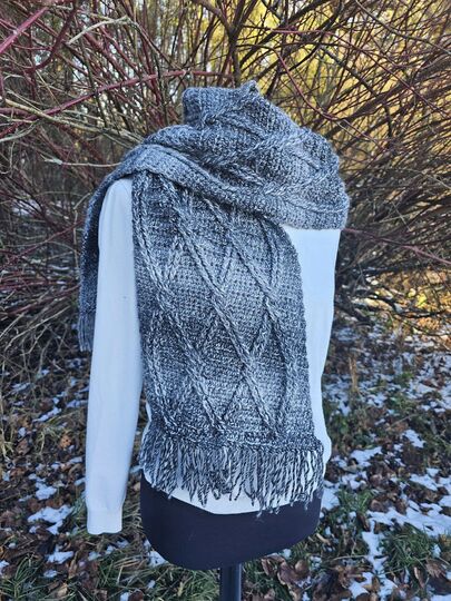 Markian - Schal oder Stola im Rautenmuster aus Reliefstäbchen - Herrenschal